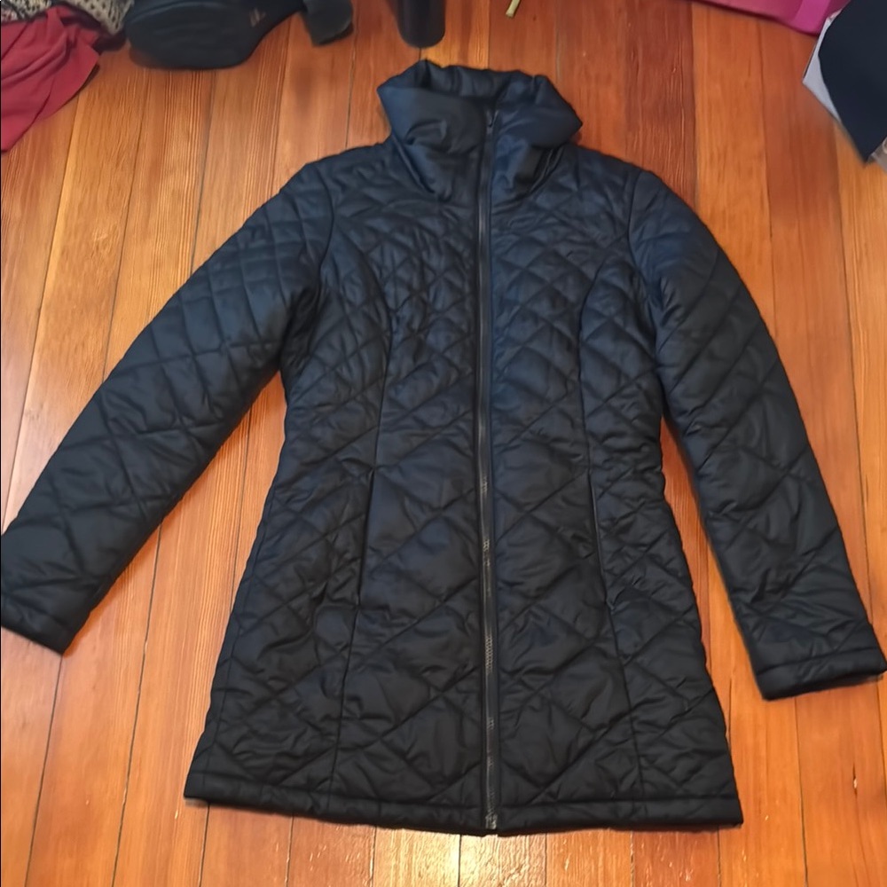 The North Face Black Puffer Jacket with Quilted Design